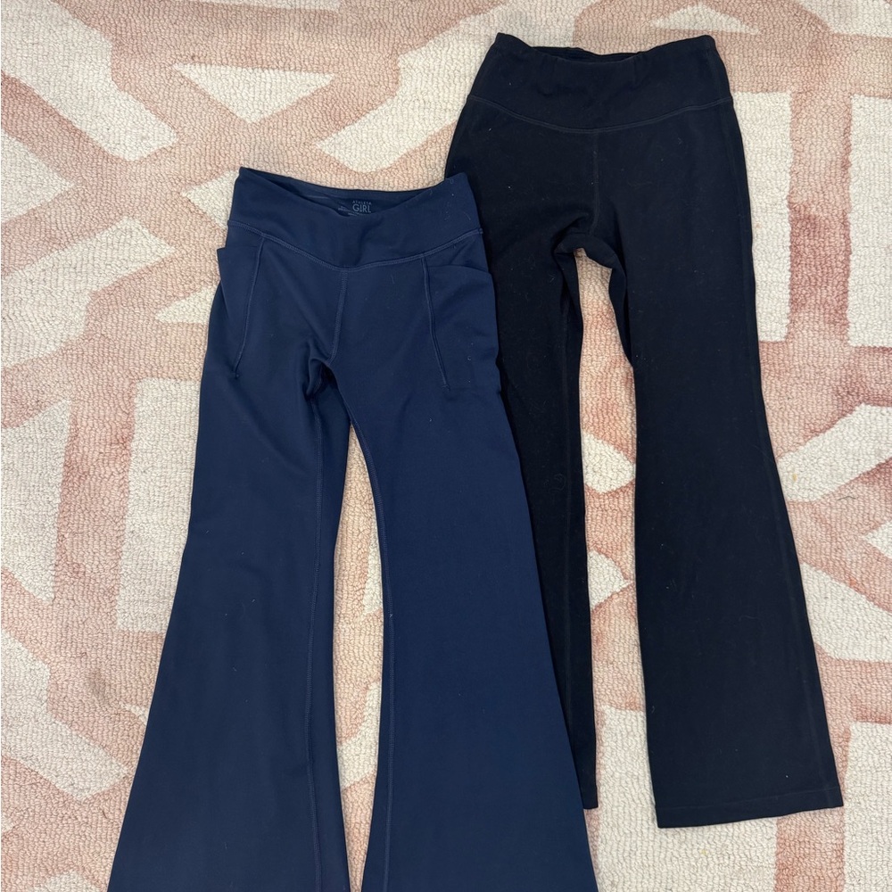 2 pairs of Athleta Girl flares 7 / Small * Navy and Black